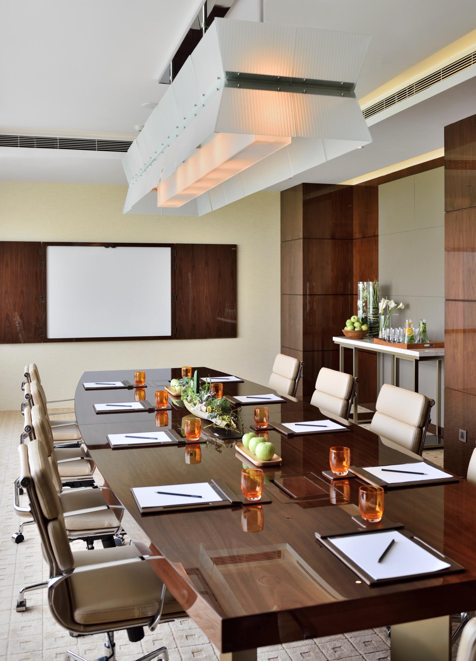 Kochi Marriott Hotel Eksteriør billede Meeting room
