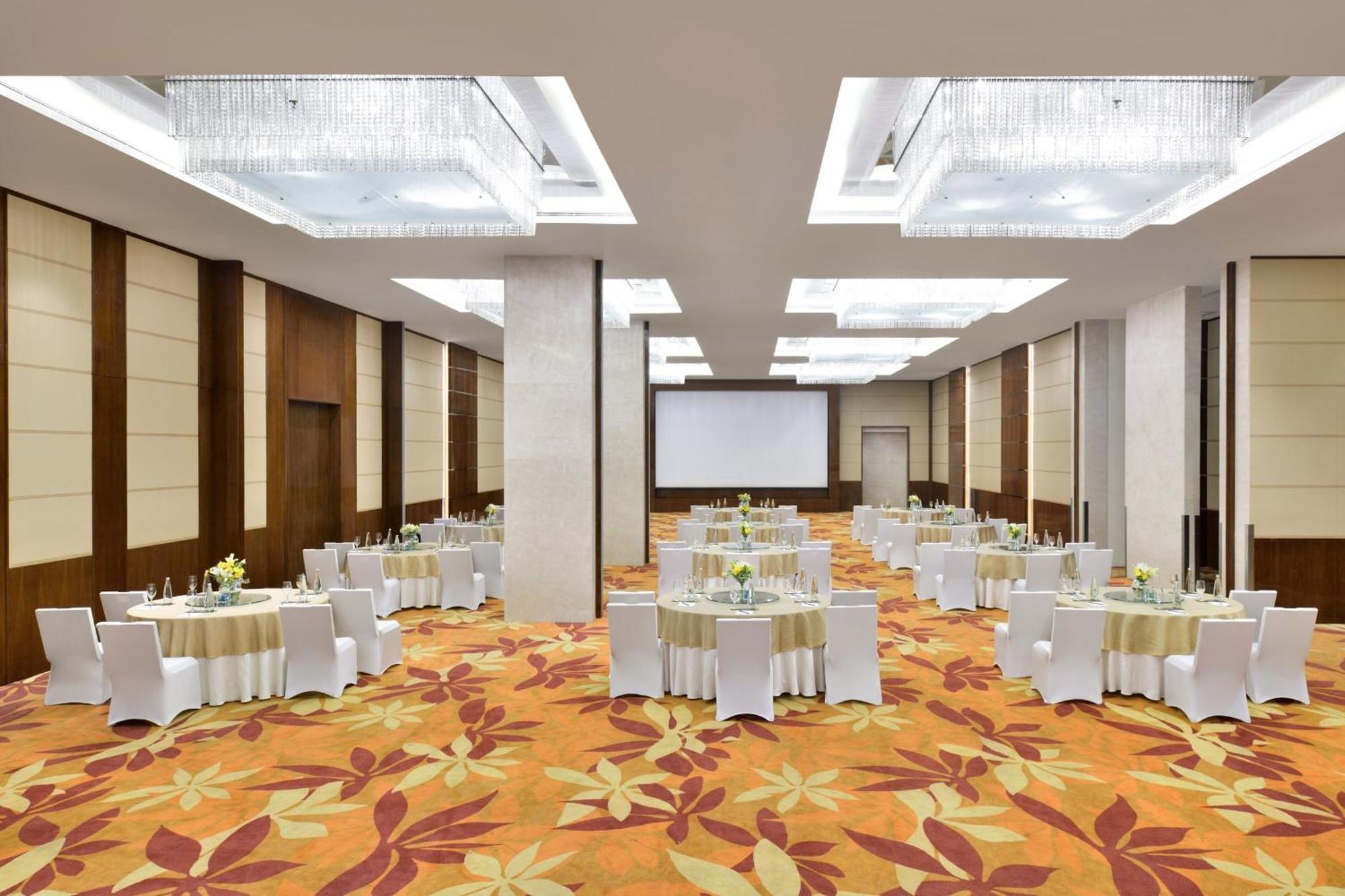 Kochi Marriott Hotel Eksteriør billede The ballroom
